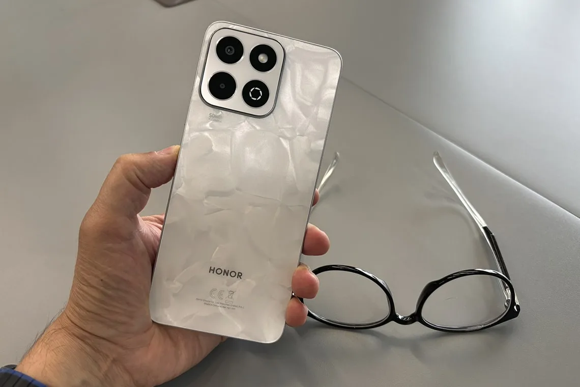 Honor 200