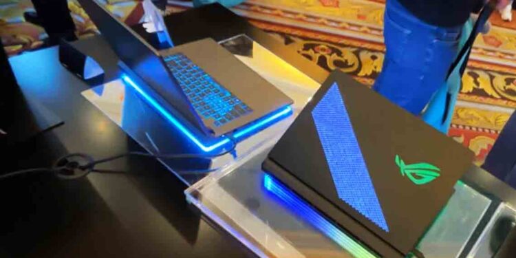 ROG Strix