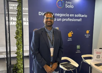 Zoho Solo