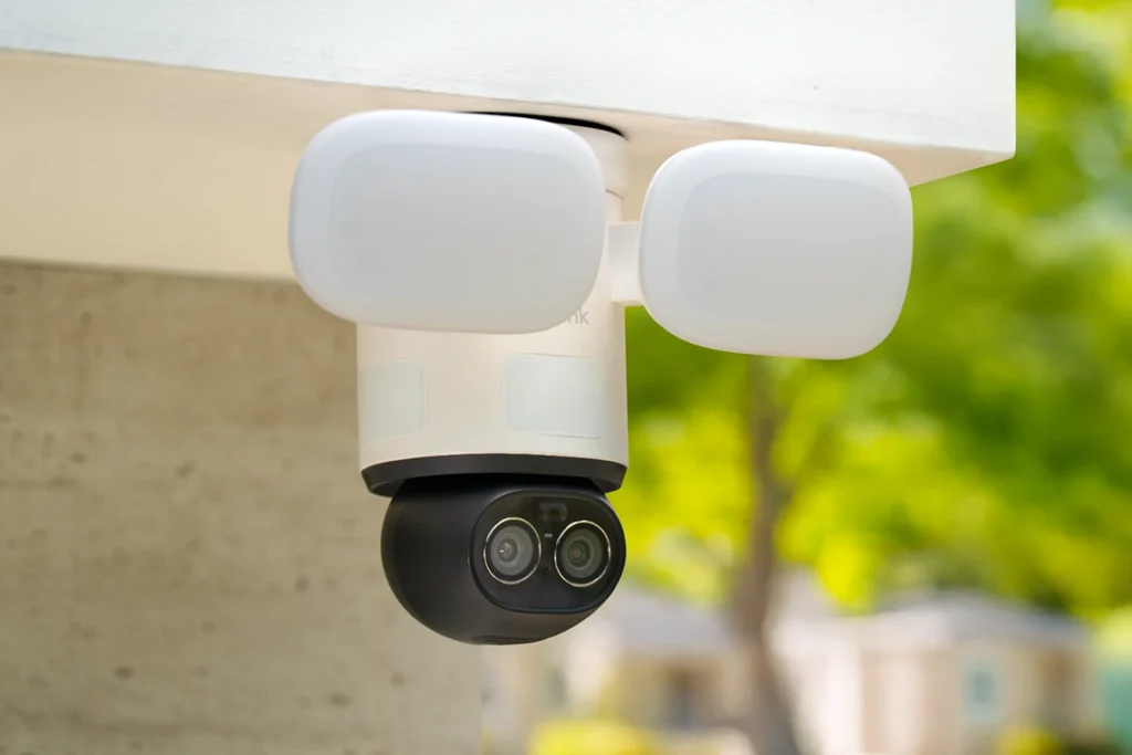 Reolink TrackFlex Floodlight WiFi